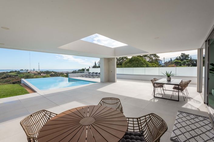 Image No.4-Villa de 5 chambres à vendre à Lagos