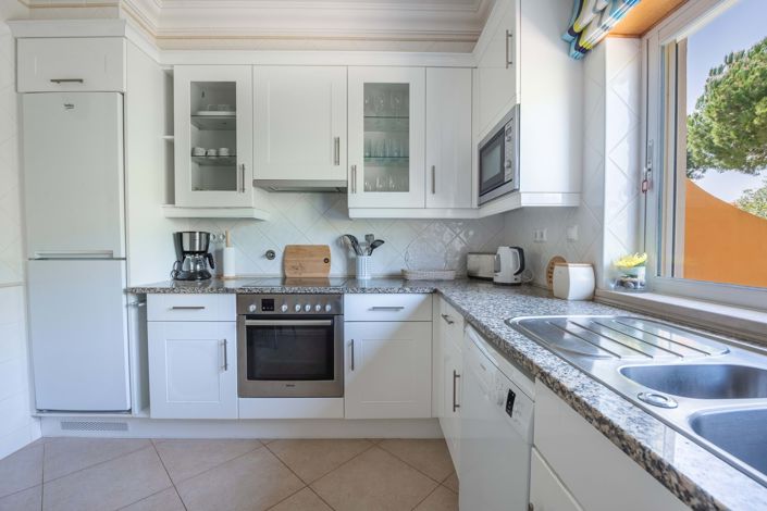 Image No.9-2 Bed Apartment for sale