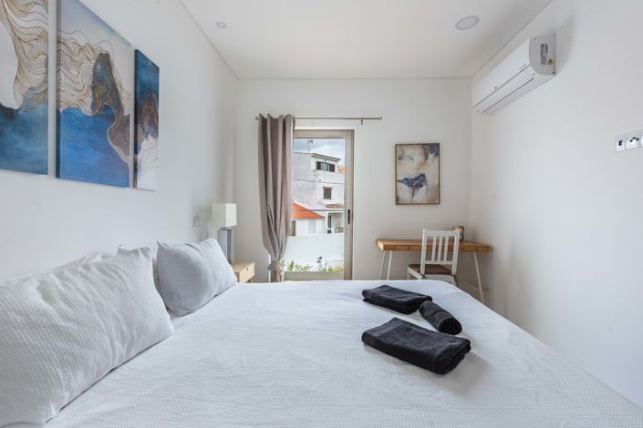 Image No.19-2 Bed Apartment for sale