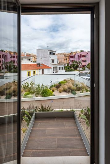 Image No.21-2 Bed Apartment for sale