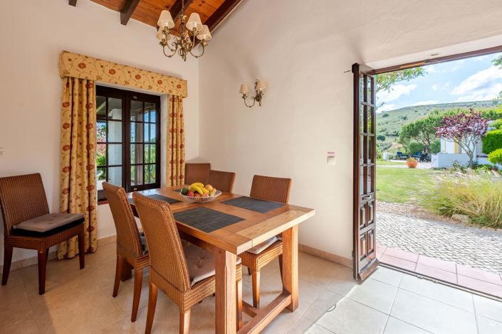 Image No.5-Villa de 2 chambres à vendre à Vila do Bispo