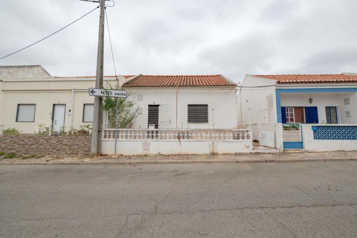 Image No.1-Villa de 2 chambres à vendre à Portimao