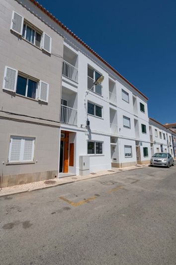 Image No.28-6 Bed Townhouse for sale