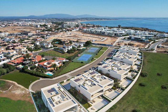 Image No.1-4 Bed Villa for sale