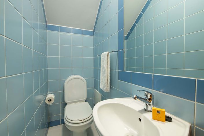 Image No.12-2 Bed Townhouse for sale