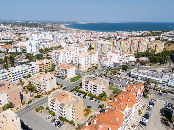 Image No.12-Commercial à vendre à Lagos