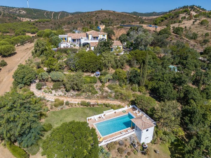 Image No.4-6 Bed Villa for sale