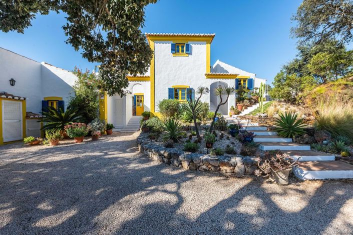 Image No.11-6 Bed Villa for sale