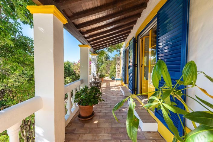 Image No.46-6 Bed Villa for sale