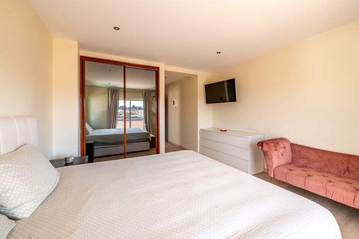 Image No.31-6 Bed Villa for sale