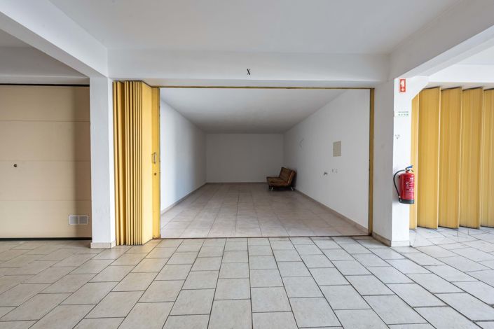 Image No.1-Commercial for sale