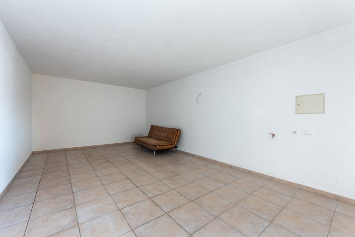 Image No.3-Commercial for sale