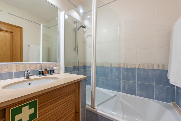 Image No.12-2 Bed Apartment for sale