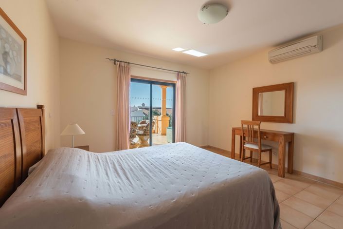 Image No.14-2 Bed Apartment for sale