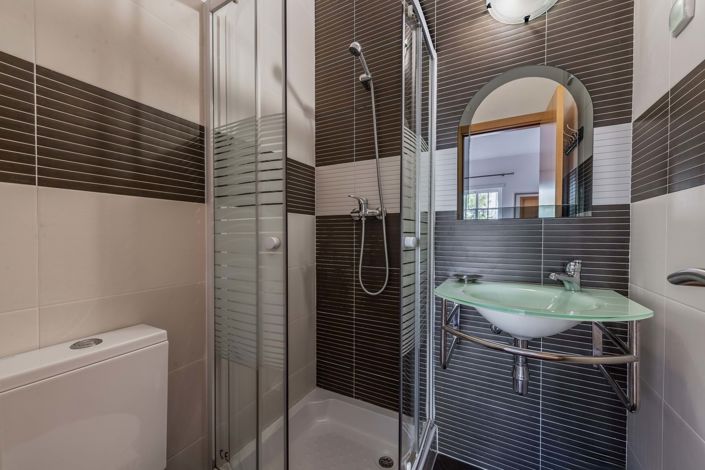 Image No.15-2 Bed Apartment for sale