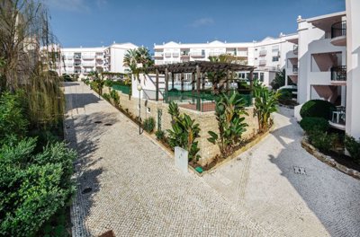 23-4521-78d1f4f8b6655591b02d22fabb36a692d73cc