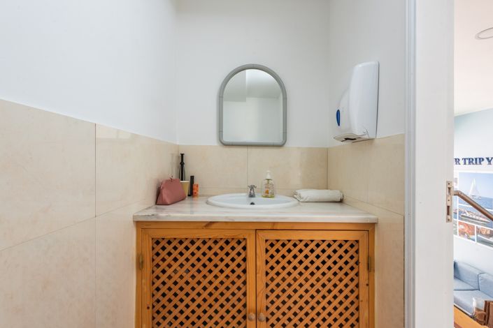 Image No.11-Commercial for sale