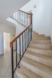 23-4535-78d1f4f8b6655591b02d22fabb36a692d73cc