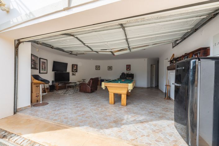 Image No.25-4 Bed Villa for sale