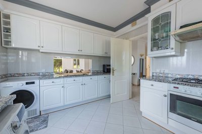 23-4535-78d1f4f8b6655591b02d22fabb36a692d73cc