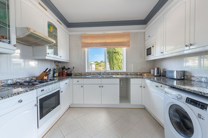 Image No.7-4 Bed Villa for sale