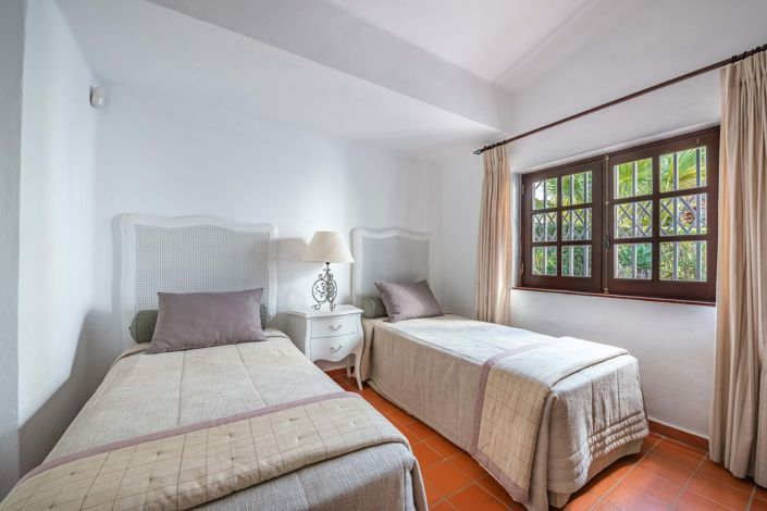 Image No.25-4 Bed Villa for sale