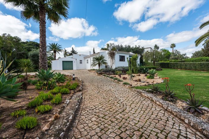 Image No.52-6 Bed Villa for sale