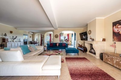 23-4538-78d1f4f8b6655591b02d22fabb36a692d73cc