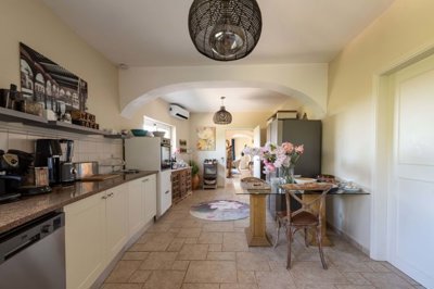 23-4538-78d1f4f8b6655591b02d22fabb36a692d73cc