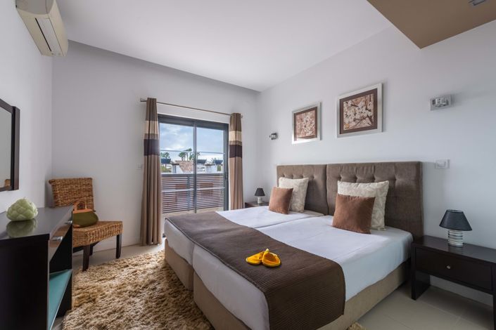 Image No.13-2 Bed Apartment for sale