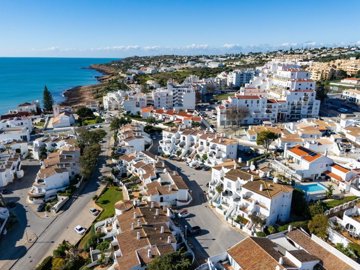 23-4547-78d1f4f8b6655591b02d22fabb36a692d73cc