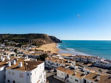 23-4547-78d1f4f8b6655591b02d22fabb36a692d73cc