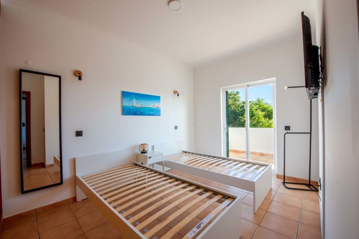 Image No.18-3 Bed Villa for sale