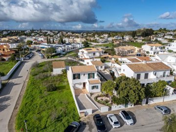 23-4543-78d1f4f8b6655591b02d22fabb36a692d73cc