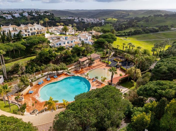 Image No.4-3 Bed Townhouse for sale