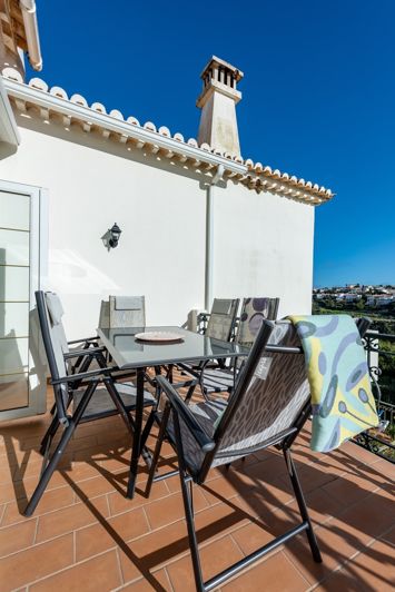 Image No.24-3 Bed Townhouse for sale