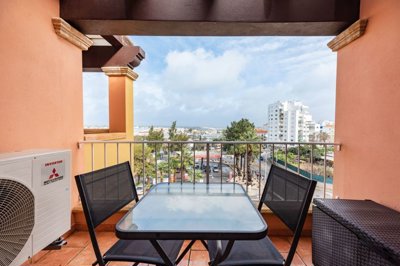 23-4555-78d1f4f8b6655591b02d22fabb36a692d73cc