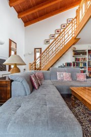 23-4550-78d1f4f8b6655591b02d22fabb36a692d73cc