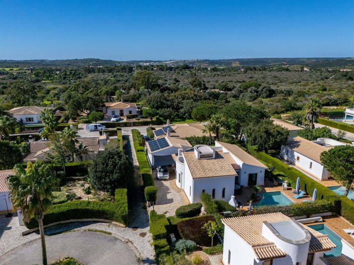 Image No.2-3 Bed Villa for sale