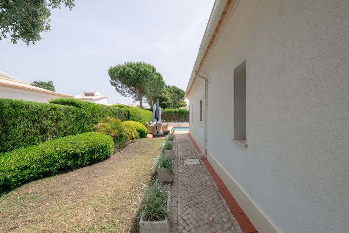 Image No.22-3 Bed Villa for sale