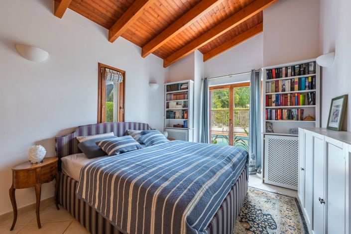 Image No.23-3 Bed Villa for sale