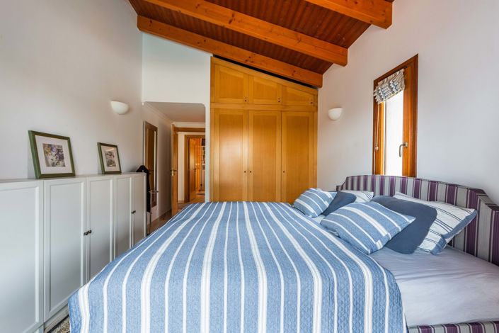 Image No.24-3 Bed Villa for sale