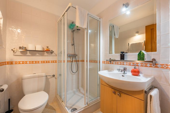 Image No.25-3 Bed Villa for sale