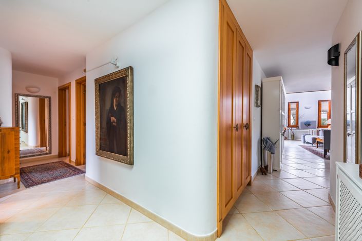 Image No.3-3 Bed Villa for sale