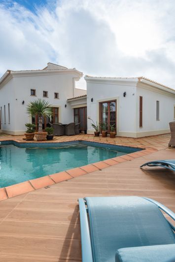 Image No.31-3 Bed Villa for sale