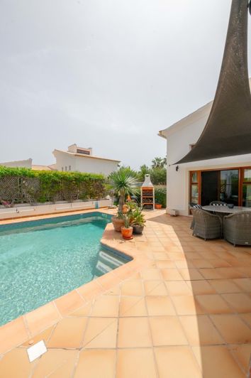 Image No.35-3 Bed Villa for sale