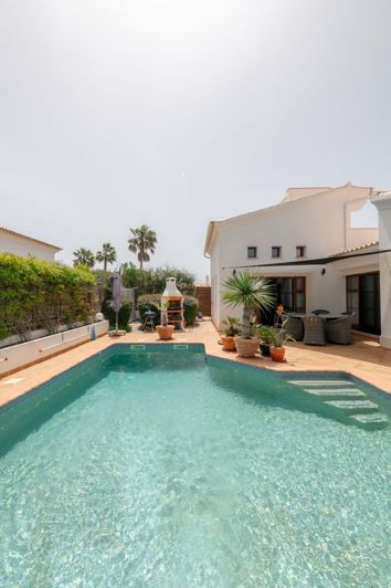 Image No.40-3 Bed Villa for sale