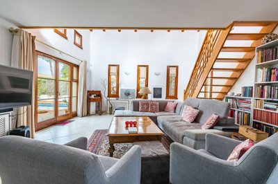 23-4550-78d1f4f8b6655591b02d22fabb36a692d73cc