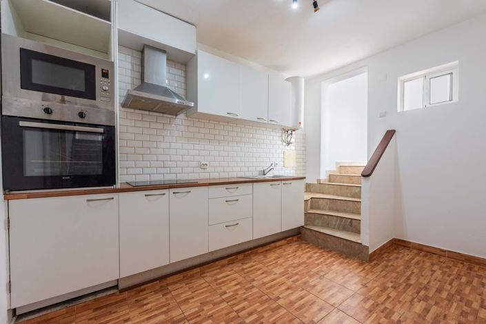 Image No.10-Villa for sale