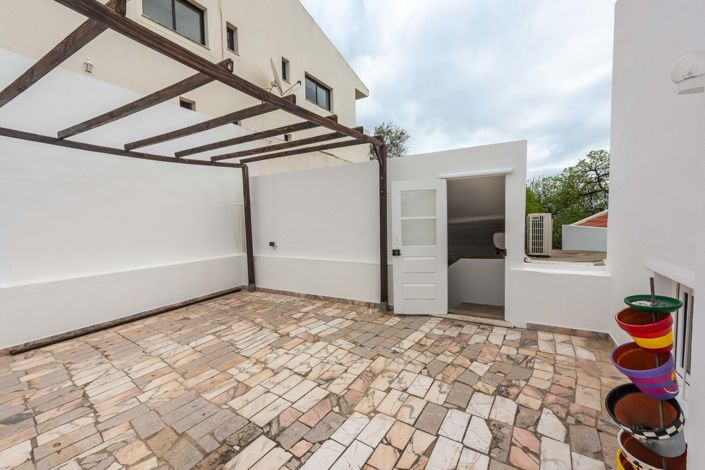 Image No.9-Villa for sale